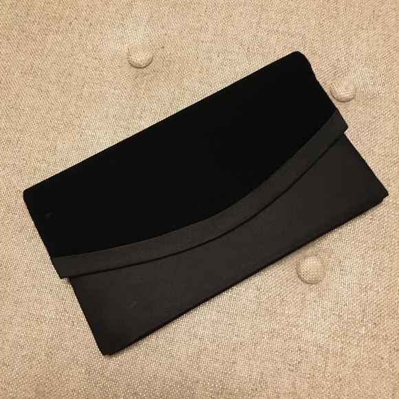 NYTLITES Handbags - Black Velvet & Satin Clutch